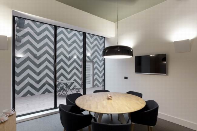 倫敦西部一座充滿藝術感的辦公室