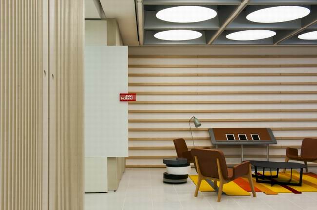 墨爾本一家辦公室