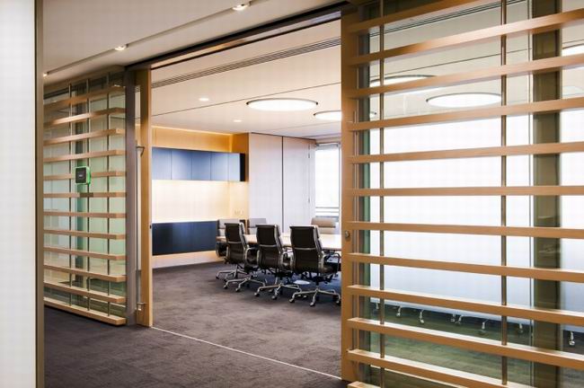 墨爾本一家辦公室