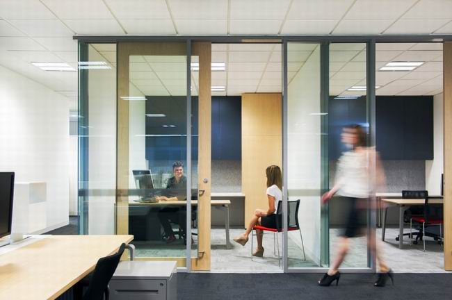 墨爾本一家辦公室