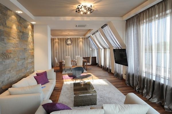 摩登與實用性塞爾維亞公寓