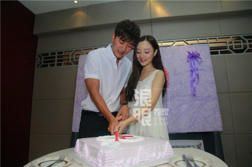 賈乃亮紙婚派對自制短片小璐落淚