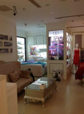 凱盛天津友誼商廈專柜新形象面世