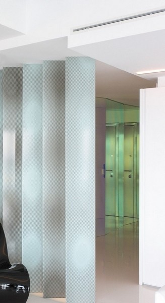 色彩視覺盛宴!羅馬尼亞H公寓