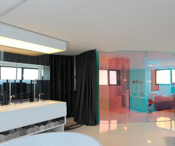 色彩視覺盛宴!羅馬尼亞H公寓