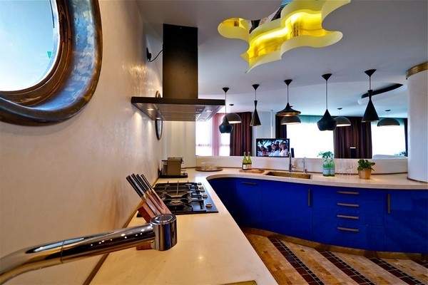 ��ÿ��g��ɫ�г�Mˇ�g�е�סլ