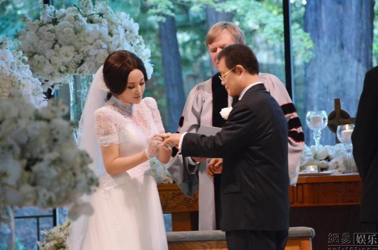 劉曉慶美國婚禮現場照曝光