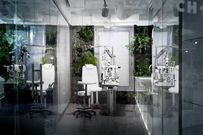 博士倫波蘭華沙辦公室