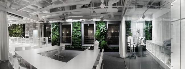 博士倫波蘭華沙辦公室