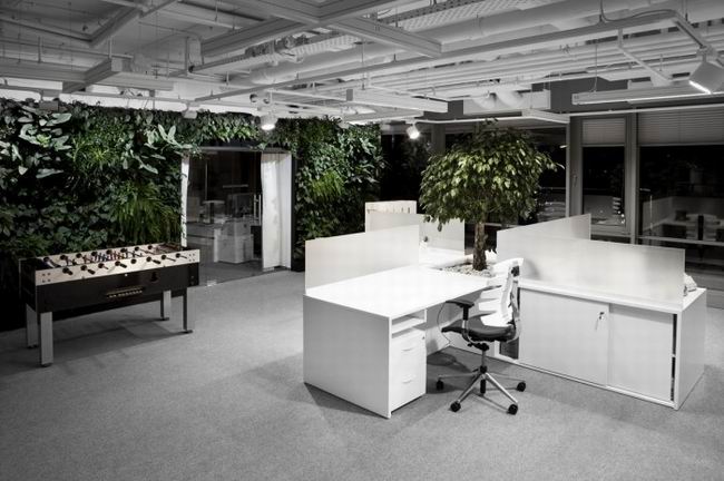 博士倫波蘭華沙辦公室