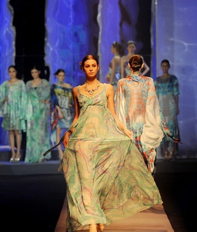 杭州:永不凋零的絲綢博覽會今秋綻放