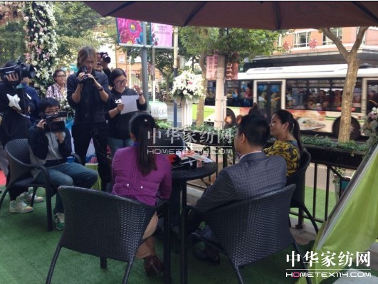 凱盛:2014春夏新品發(fā)布會(huì)背后累與樂(lè)