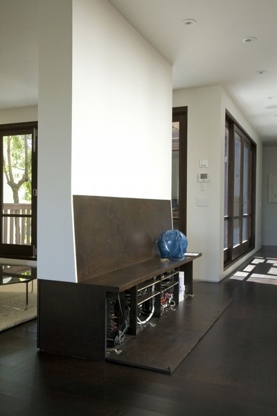 �f��ɽ�ڰ�����ɫסլ(һ)