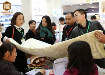 羅萊牽手中石化引領家紡定制新風尚