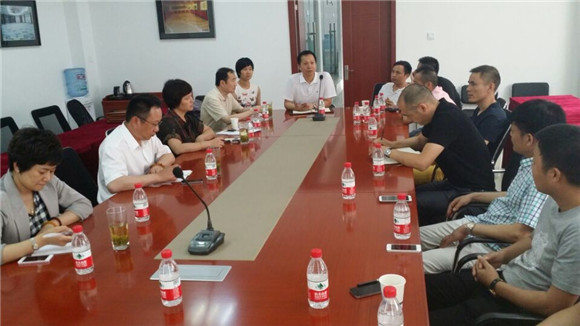 家紡協會領導前往方仕國際窗簾城調研