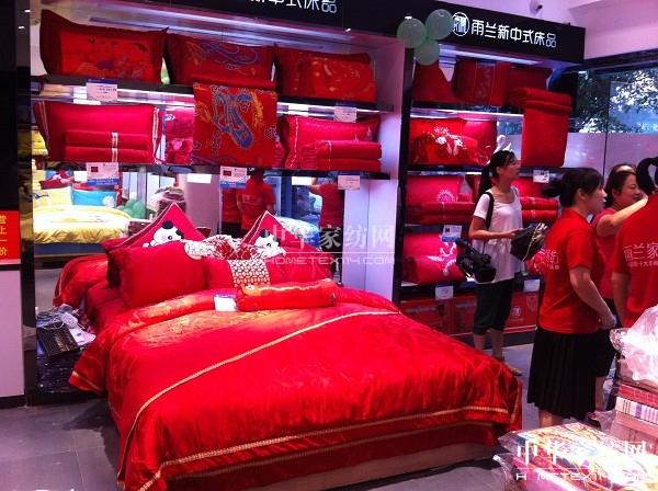 雨蘭江西資溪專賣(mài)店重裝開(kāi)業(yè)形象全面升級(jí)