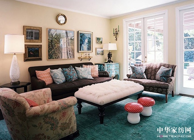 秋季客廳裝修不“蕭瑟”