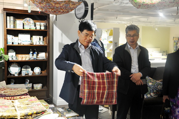 省市僑辦領導考察調研莫特斯,與王總座談企業發展