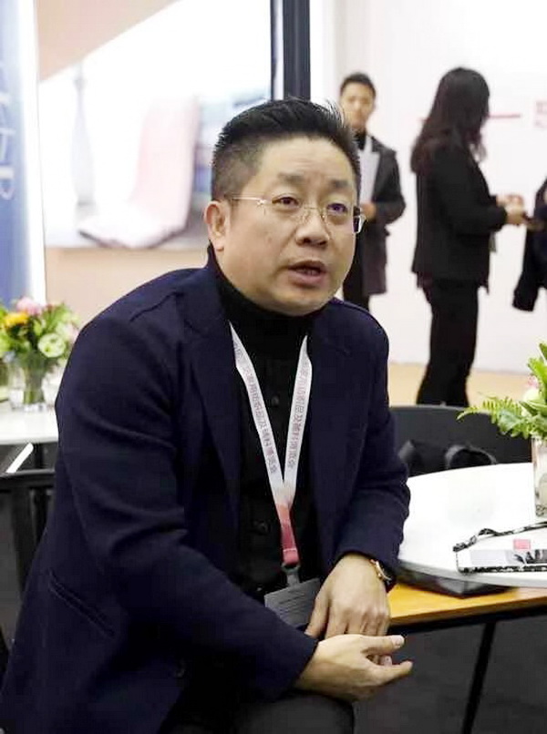 玩VR感受新零售的魅力潮生活就在"生活方程式"
