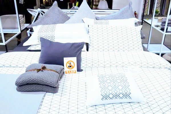 “如意家紡、櫻花相伴”--2019intertextileSHANGHAIhometextiles5.2HK30盛裝演繹智能·家紡