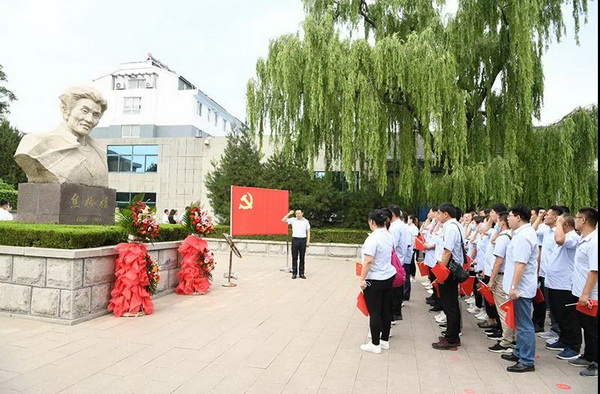 亞光黨委組織二批黨員、入黨積極分子赴焦裕祿紀念館參觀學(xué)習(xí)