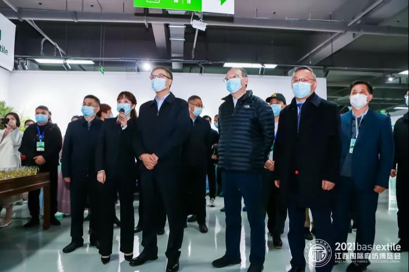 生態(tài)江西時(shí)尚麻藝·2021江西國(guó)際麻紡博覽會(huì)盛大啟幕