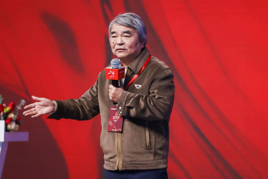 “融通成就全球價值”--2022第五屆世界布商大會啟盛大開幕!